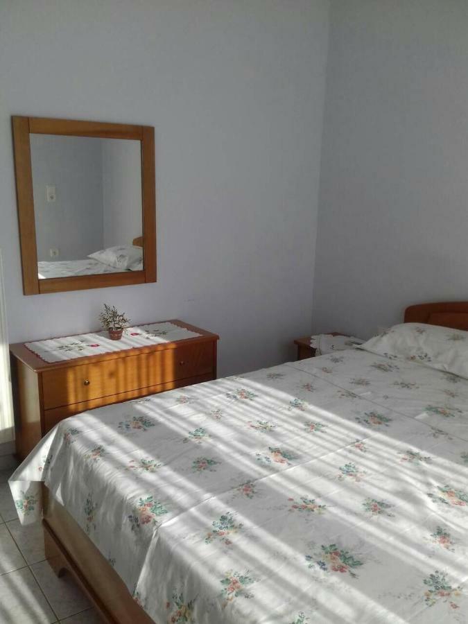 דירות Agios Spyridon  George House מראה חיצוני תמונה